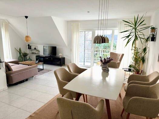 Wohnung zur Miete 800 € 3 Zimmer 80 m² 1. Geschoss frei ab sofort Altstadt Kirkel 66459