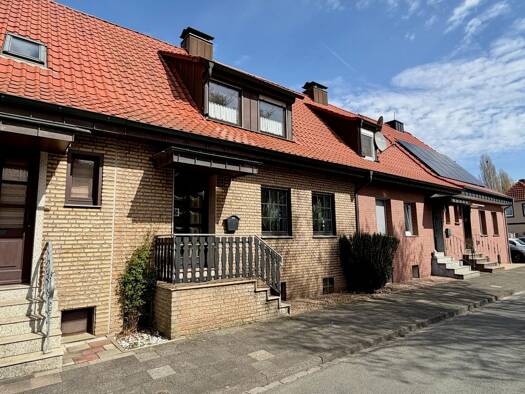 Reihenmittelhaus zum Kauf 199.000 € 3 Zimmer 106,9 m² 249 m² Grundstück frei ab sofort Gronau Gronau 48599