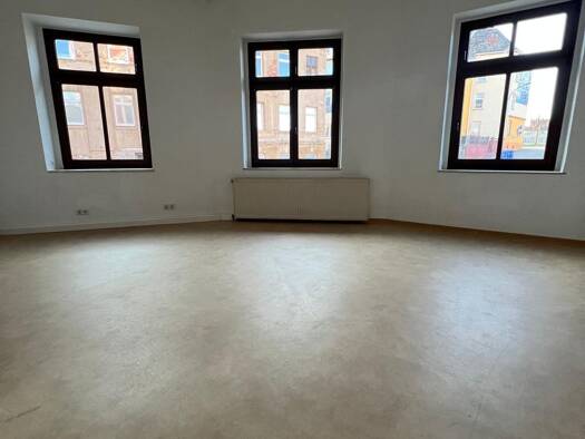 Wohnung zur Miete 200 € 2 Zimmer 67,3 m² frei ab sofort Zeitz Zeitz 06712