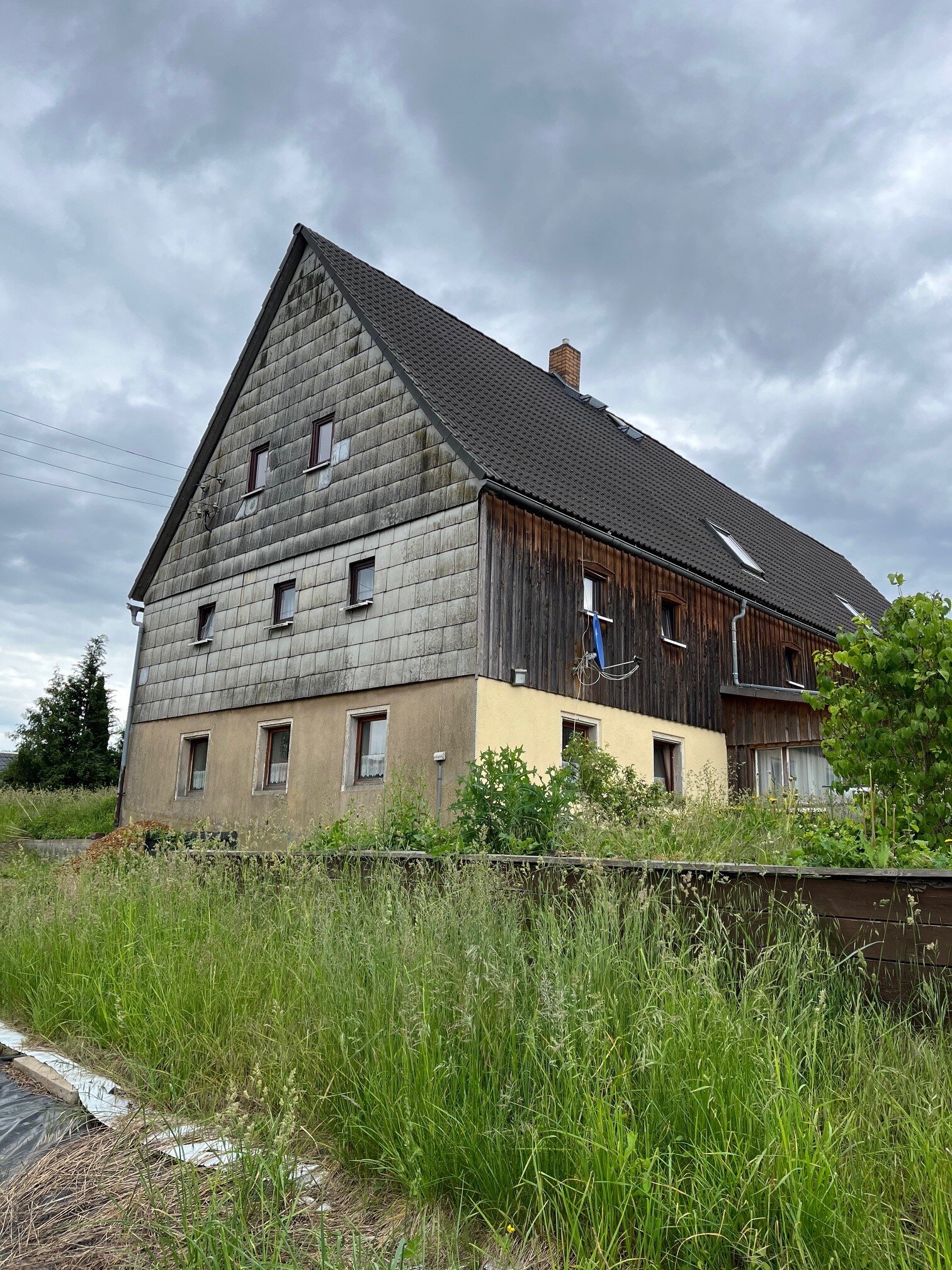 Bauernhaus zum Kauf 204.980 € 8 Zimmer 143 m²<br/>Wohnfläche 3.382 m²<br/>Grundstück Rückersdorf Neustadt in Sachsen 01844
