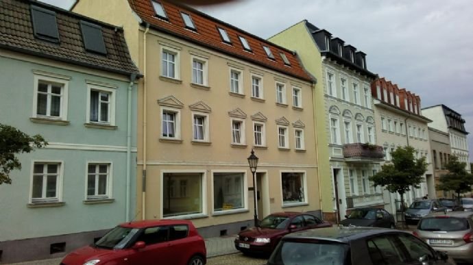 Wohnung zur Miete 245 € 1 Zimmer 37,1 m²<br/>Wohnfläche 2.<br/>Geschoss ab sofort<br/>Verfügbarkeit Grünstraße 4 Bad Freienwalde Bad Freienwalde (Oder) 16259