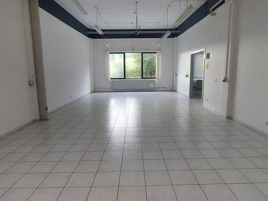 Produktionshalle zur Miete 3,50 € 1.152 m² Lagerfläche Paintweg 10 a Floß Floß 92685