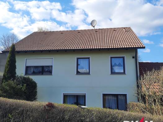 Einfamilienhaus zum Kauf 319.000 € 6 Zimmer 134 m² 785 m² Grundstück Waldfenster Burkardroth 97705