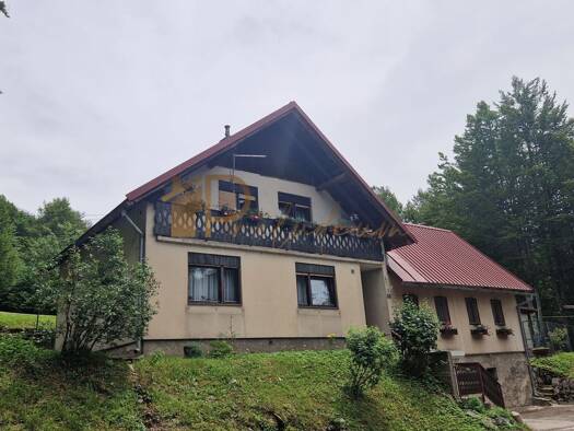 Einfamilienhaus zum Kauf 200.000 € 11 Zimmer 6.000 m² Grundstück Delnice 51300