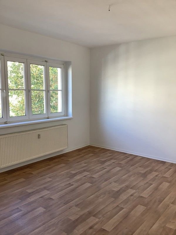 Wohnung zur Miete 324 € 2 Zimmer 51,5 m²<br/>Wohnfläche 1.<br/>Geschoss 02.12.2024<br/>Verfügbarkeit Zetkinstr. 1 Siedlung Cracau Magdeburg 39114