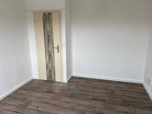 Wohnung zur Miete 500 € 3 Zimmer 60 m² frei ab sofort Riedstraße 13 Wechmar Günthersleben-Wechmar 99869