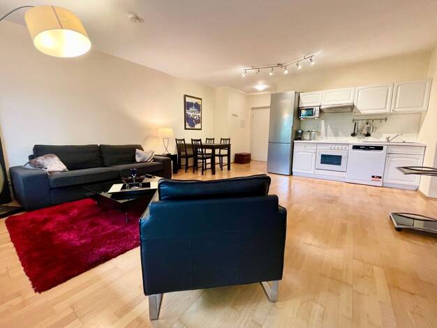 Wohnung zur Miete 1.025 € 2 Zimmer 56,4 m² frei ab 01.01.2027 Mönchenwerther Straße 31 Niederkassel Düsseldorf 40545
