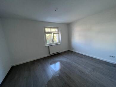 Wohnung zur Miete 260 € 2 Zimmer 48,6 m² EG frei ab sofort Hauptstr. 49a Ramsdorf Regis-Breitingen 04565
