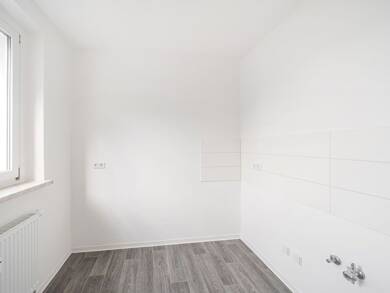 Wohnung zur Miete 299 € 2 Zimmer 50,7 m² 10. Geschoss Schrotebogen 26 Neustädter Platz Magdeburg 39126