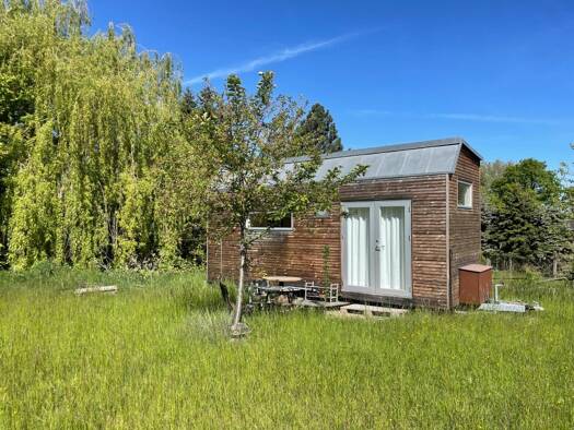 Haus zum Kauf 69.000 € 16 m² Possendorferweg Südstadt Weimar 99425