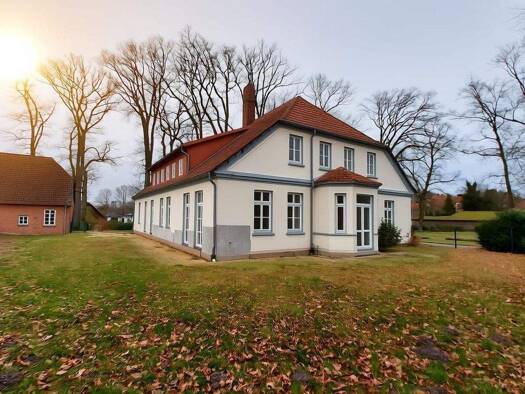 Mehrfamilienhaus zur Miete 2.900 € 293 m² 1.100 m² Grundstück Haupstraße 6 Delmsen Neuenkirchen 29643