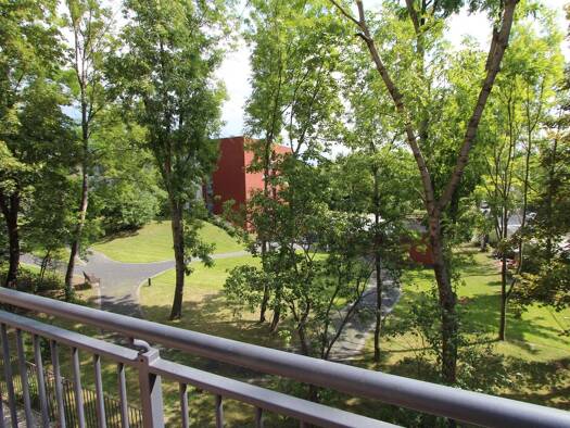 Wohnung zur Miete 1.128 € 3 Zimmer 90 m² Geschoss 1/4 frei ab 01.10.2026 Delitzscher Straße 126 Eutritzsch Nord 04129