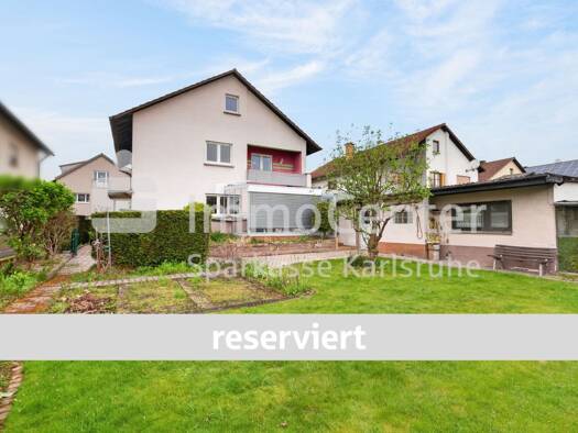 Mehrfamilienhaus zum Kauf 439.000 € 8 Zimmer 160 m² 560 m² Grundstück Kirrlach Waghäusel 68753