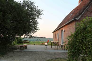 Einfamilienhaus zur Miete 1.230 € 5 Zimmer 123 m² 500 m² Grundstück frei ab 01.10.2025 Oesterdeichstrich 25761