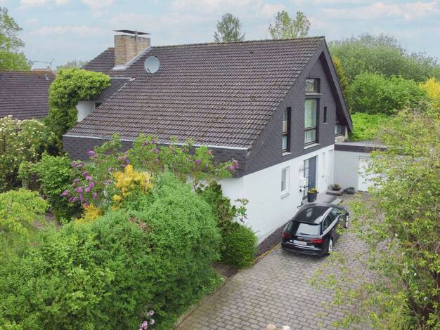 Mehrfamilienhaus zum Kauf als Kapitalanlage geeignet 445.000 € 7 Zimmer 220,2 m² 743 m² Grundstück Spradow Bünde 32257