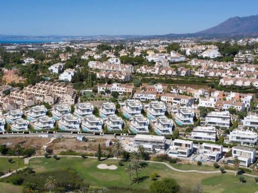 Freizeitgrundstück zum Kauf 8.000.000 € 9.751 m² Grundstück Estepona 29680