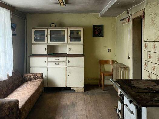 Reihenmittelhaus zum Kauf 29.500 € 4 Zimmer 70 m² 246 m² Grundstück Hohenleuben 07958