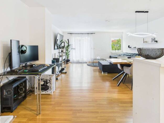 Wohnung zur Miete 1.040 € 2 Zimmer 67 m² 1. Geschoss frei ab 01.10.2026 Heilbronner Straße 8 Nord Ludwigsburg 71634