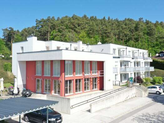 Wohnung zur Miete 596 € 2 Zimmer 50,2 m² 2. Geschoss Hollenthon 2812