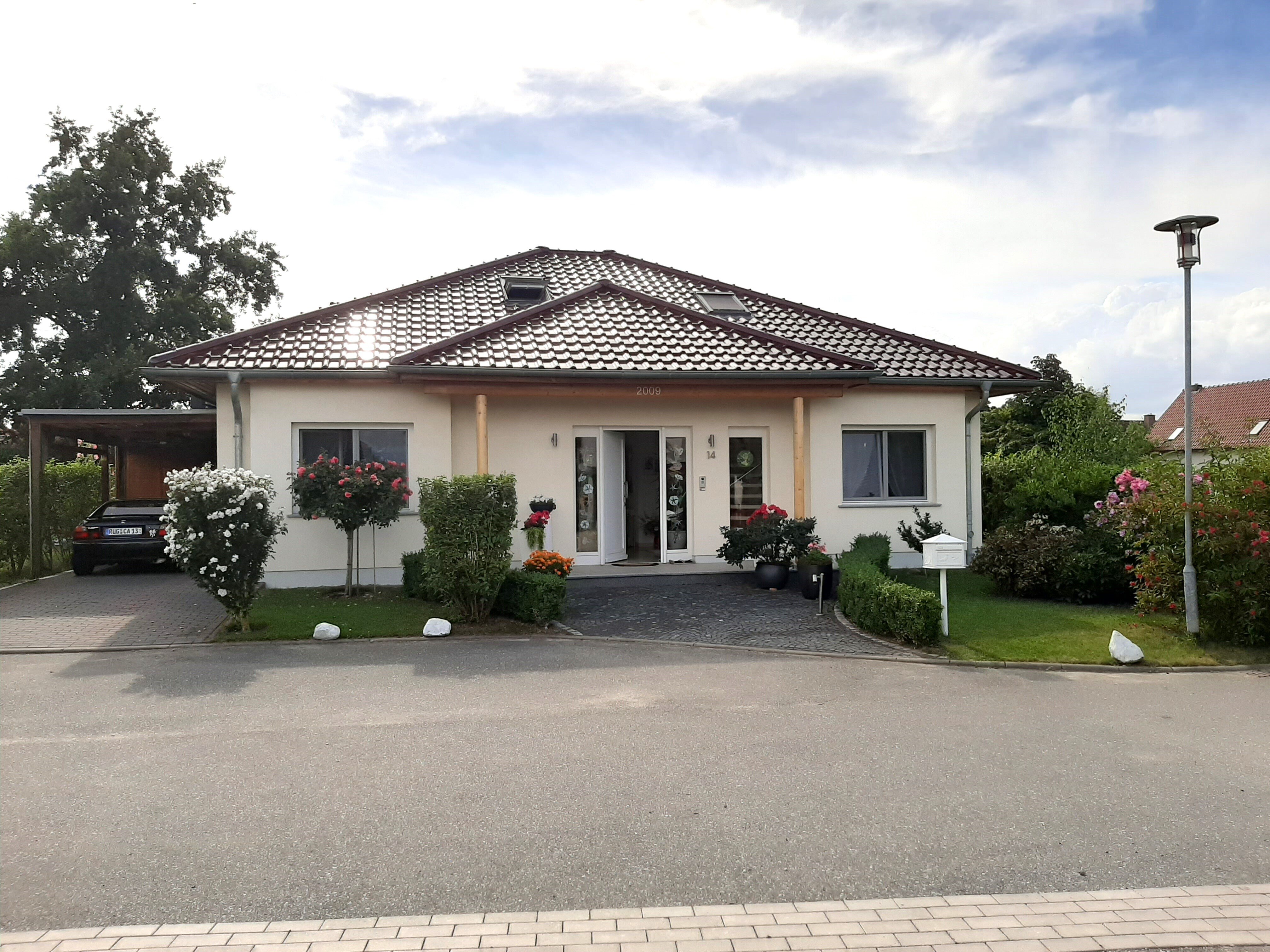 Einfamilienhaus zum Kauf provisionsfrei 4 Zimmer 139 m²<br/>Wohnfläche 435 m²<br/>Grundstück Koppelring Altefähr Altefähr 18573