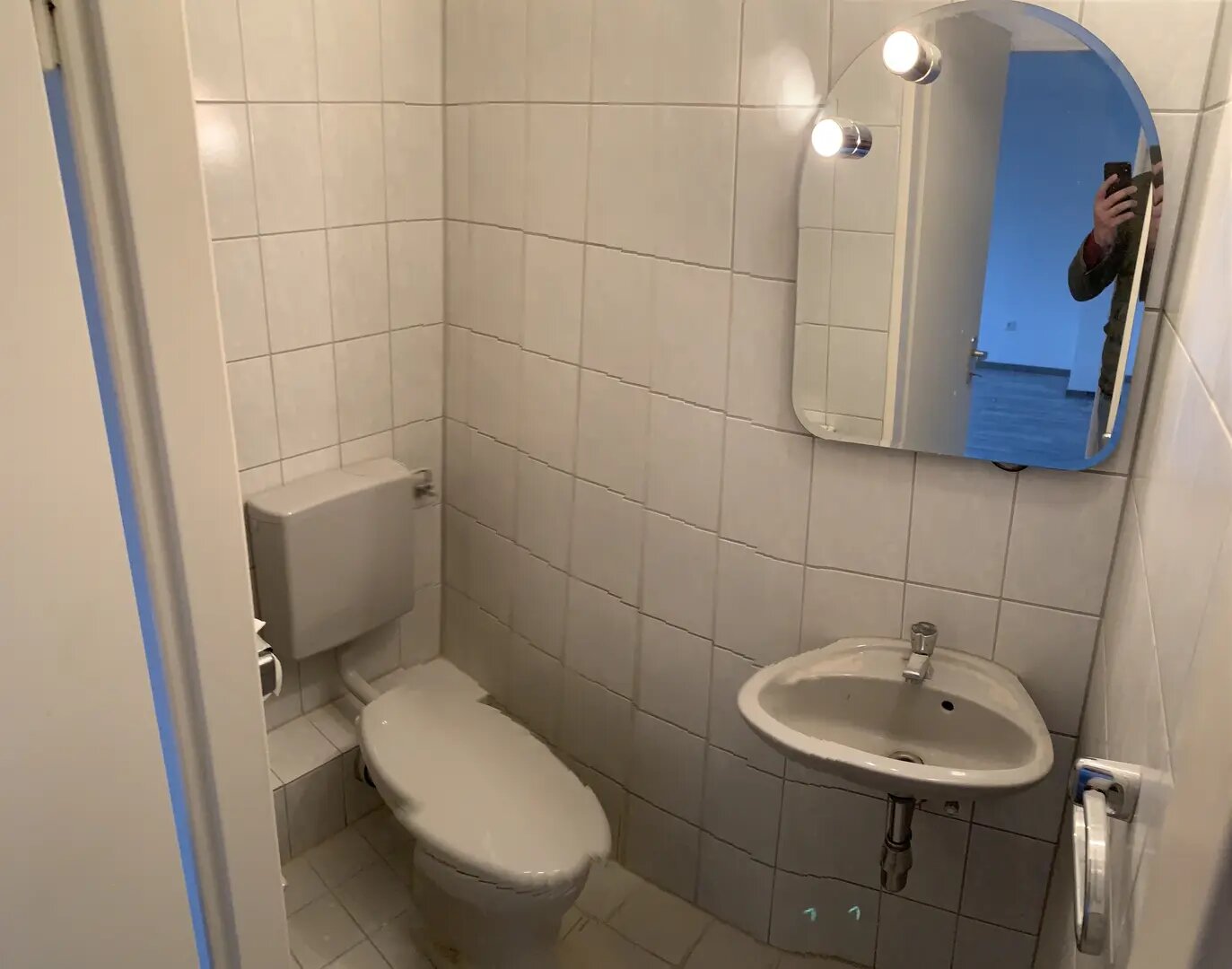 Wohnung zur Miete 700 € 4 Zimmer 82 m²<br/>Wohnfläche ab sofort<br/>Verfügbarkeit Goethestraße Bischofsheim Maintal 63477