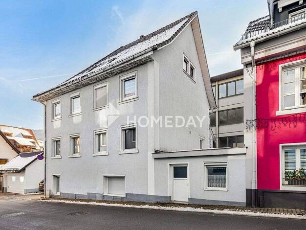 Mehrfamilienhaus zum Kauf 330.000 € 10 Zimmer 220 m² 129 m² Grundstück Stadtgebiet Triberg 78098