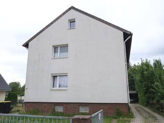 Mehrfamilienhaus zum Kauf 98.000 € 6 Zimmer 133 m² 1.826 m² Grundstück Langelsheim 38685