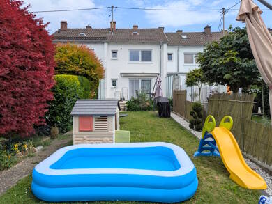 Reihenmittelhaus zur Miete 720 € 3 Zimmer 65 m² 172 m² Grundstück frei ab 01.09.2025 Vöhringen Vöhringen 89269