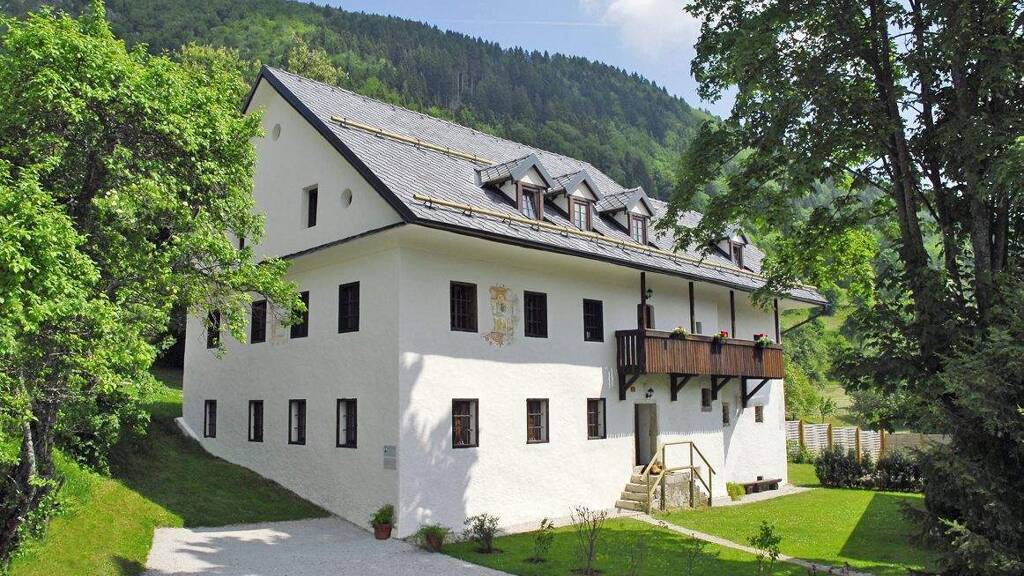 Einfamilienhaus zum Kauf 1.800.000 € 530 m² 3.385 m² Grundstück Poljane nad Skofjo Loko Poljane nad Skofjo Loko