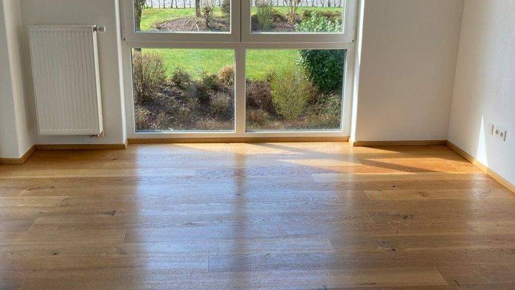 Wohnung zur Miete 1.000 € 3 Zimmer 99,5 m² 2. Geschoss Deggendorf 94469