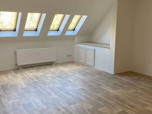 Wohnung zur Miete 500 € 3 Zimmer 77 m² Geschoss 1/1 frei ab 01.06.2026 Lindhorster Weg 13 A Wolmirstedt 39326