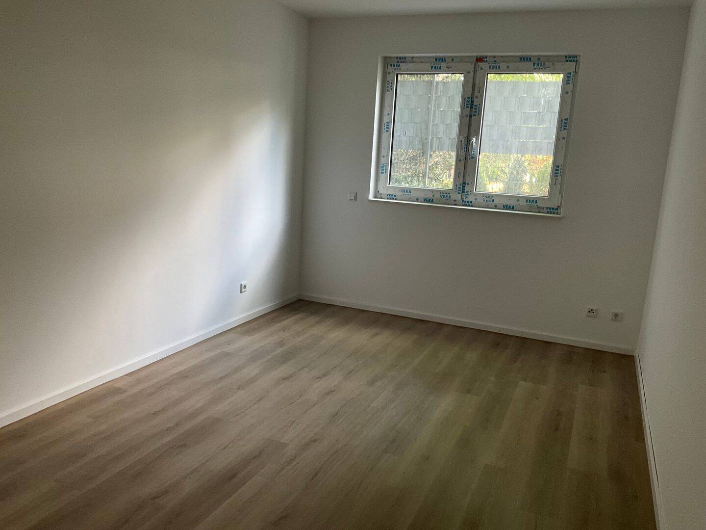 Terrassenwohnung zur Miete – další