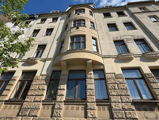 Haus zum Kauf 298.000 € 830 m² 380 m² Grundstück frei ab sofort Friedensstraße 79 Stadtmitte Plauen 08523