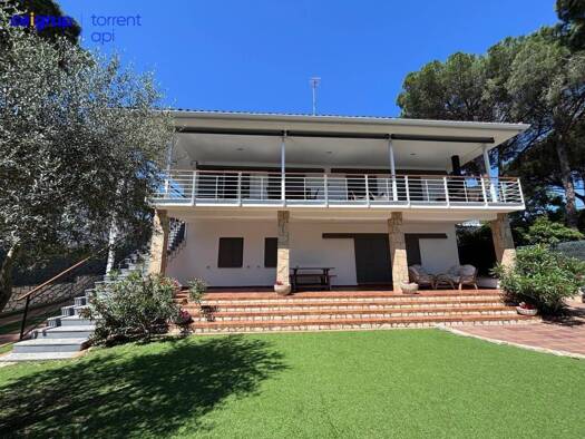 Chalet zum Kauf 1.400.000 € 6 Zimmer 228 m² BARCELONA, 22 l'Escala 17130
