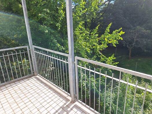 Wohnung zur Miete 540 € 3 Zimmer 85 m² 1. Geschoss Barbarossastraße 37 Kaßberg Kaßberg 09112