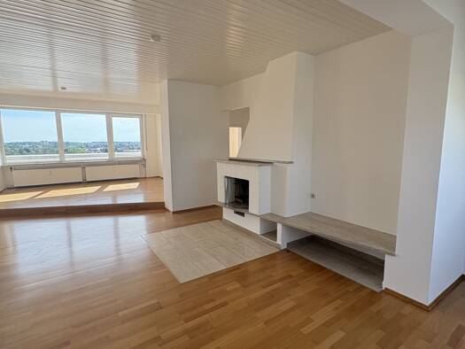 Penthouse zur Miete 2.100 € 5 Zimmer 155 m² Geschoss 9/9 frei ab sofort Mehringer Straße 4 Burghausen Burghausen 84489