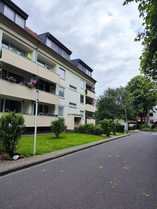 Wohnung zur Miete 699 € 3 Zimmer 72 m² 1. Geschoss frei ab 01.09.2025 Flachsbleiche 94 Rheindahlen - Land Mönchengladbach 41179