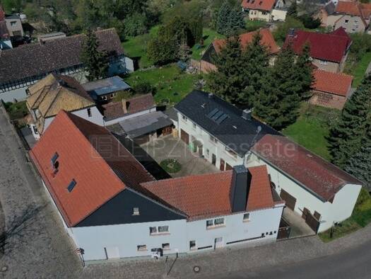 Haus zum Kauf 350.000 € 18 Zimmer 428 m² 1.550 m² Grundstück Scharnhorststraße 12 Großgörschen Lützen 06686