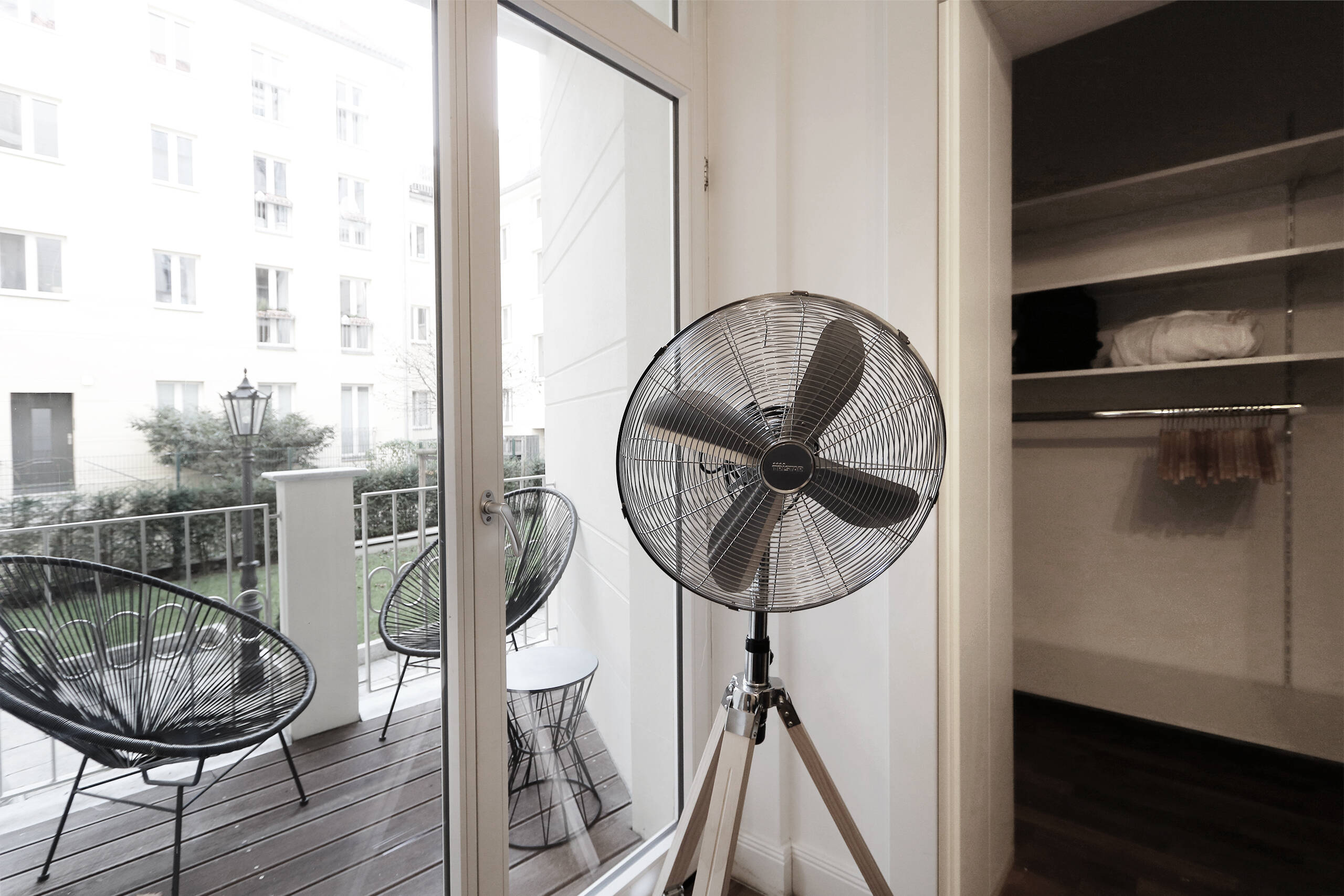 Property thumbnail 9