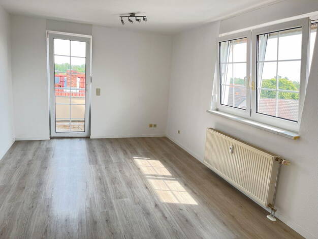 Wohnung zur Miete 296 € 2 Zimmer 46 m² 3. Geschoss frei ab sofort Hauptstraße 12c Mumsdorf Meuselwitz 04610