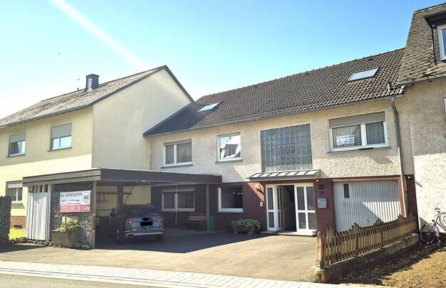 Reihenmittelhaus zum Kauf 300.000 € 8 Zimmer 241,5 m² 1.251 m² Grundstück Bombogen Wittlich-Bombogen 54516