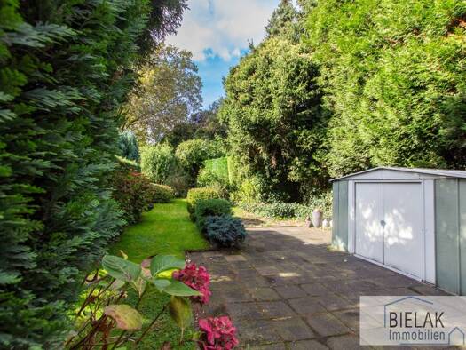 Mehrfamilienhaus zum Kauf 280.000 € 7 Zimmer 220 m² 401 m² Grundstück frei ab 01.11.2026 Wartburgstraße 43 Rauxel Castrop-Rauxel 44579