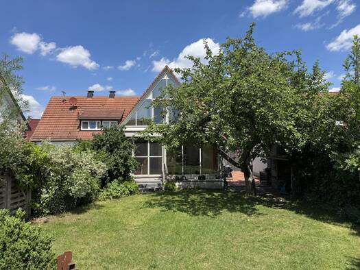 Haus zur Miete 2.300 € 5 Zimmer 180 m² Uttenreuth 91080