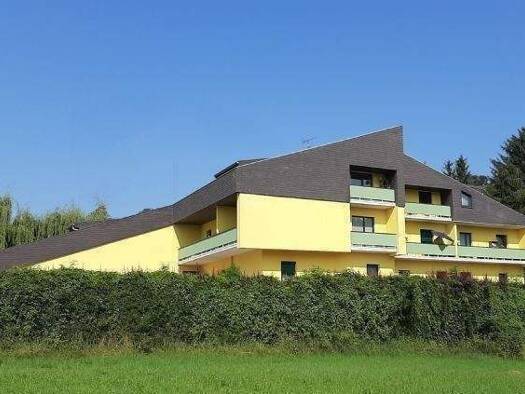 Wohnung zur Miete 367 € 2 Zimmer 46,7 m² 1. Geschoss frei ab sofort Sechterberg 4 Feldkirchen an der Donau 4101