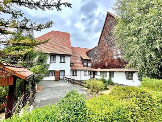 Hotel zum Kauf 250.000 € 20 Zimmer 1.953 m² Grundstück Bachheim Löffingen 79843