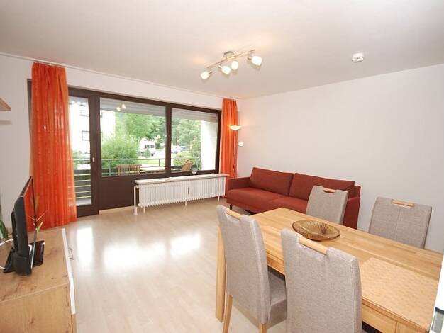 Studio zum Kauf 179.000 € 1 Zimmer 43 m² EG frei ab 01.10.2025 Pflegerpointstraße 51 Karlstein Bad Reichenhall 83435