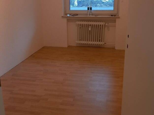 Wohnung zur Miete 760 € 4 Zimmer 83,4 m² 1. Geschoss Sennelager Paderborn 33104