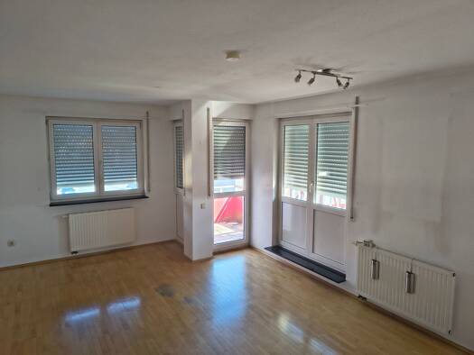 Wohnung zur Miete 750 € 2 Zimmer 61 m² Geschoss 2/3 frei ab sofort Seligenstadt Seligenstadt 63500