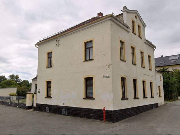 Mehrfamilienhaus zum Kauf 135.000 € 8 Zimmer 200 m² 2.430 m² Grundstück Pausa Pausa-Mühltroff 07952