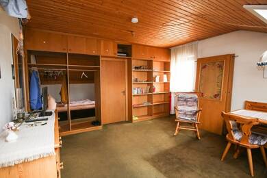 Wohnung zum Kauf 49.000 € 2 Zimmer 40 m² Dachgeschoss frei ab sofort Zwiesel Zwiesel 94227